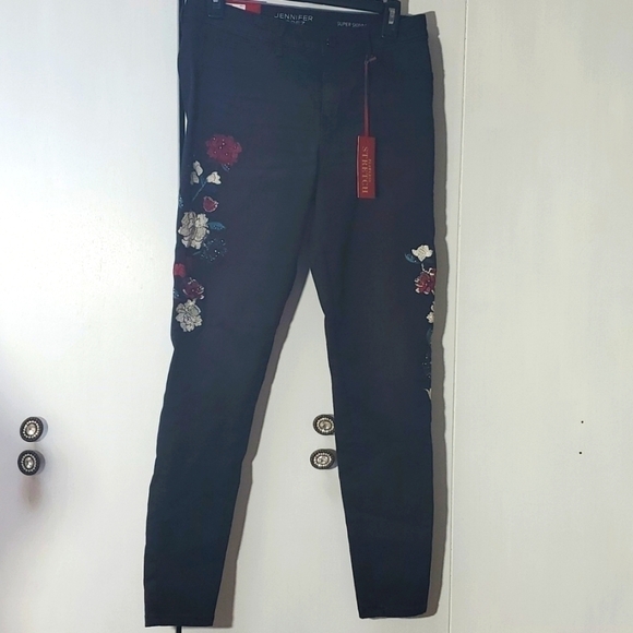 Jlo- Womens Black embroidered Skinny Jeans Mid rise Stretchy Sz.10 - Picture 1 of 6